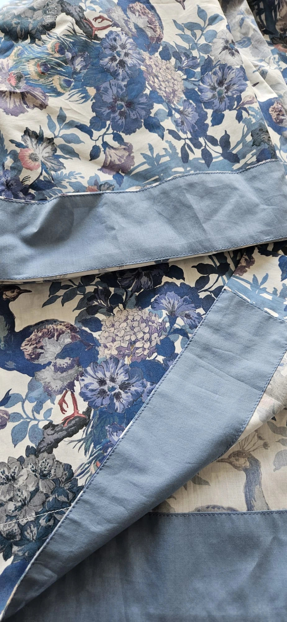 camberwell peacock blue print