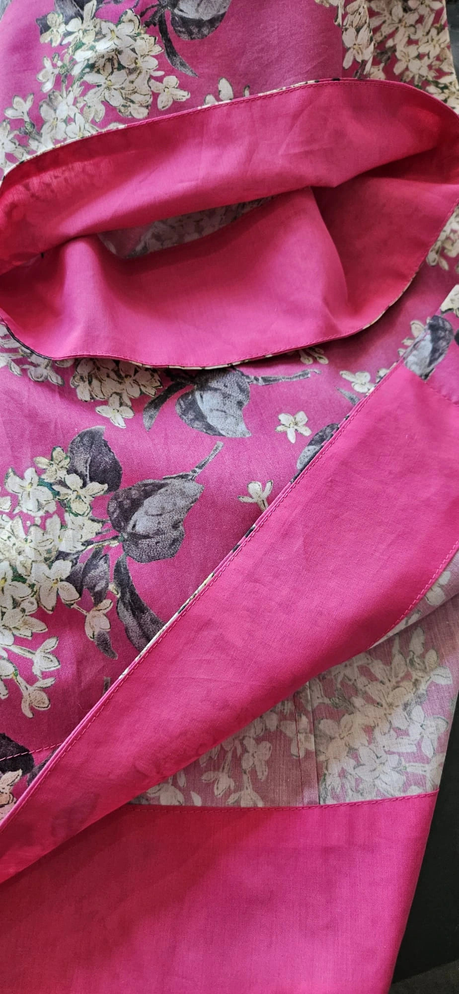 lilac fuchsia print
