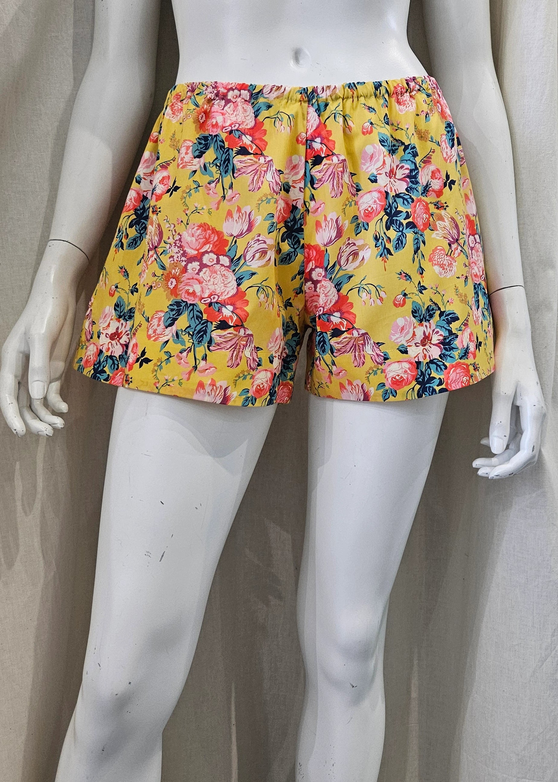 liberty print magical bouquet shorts
