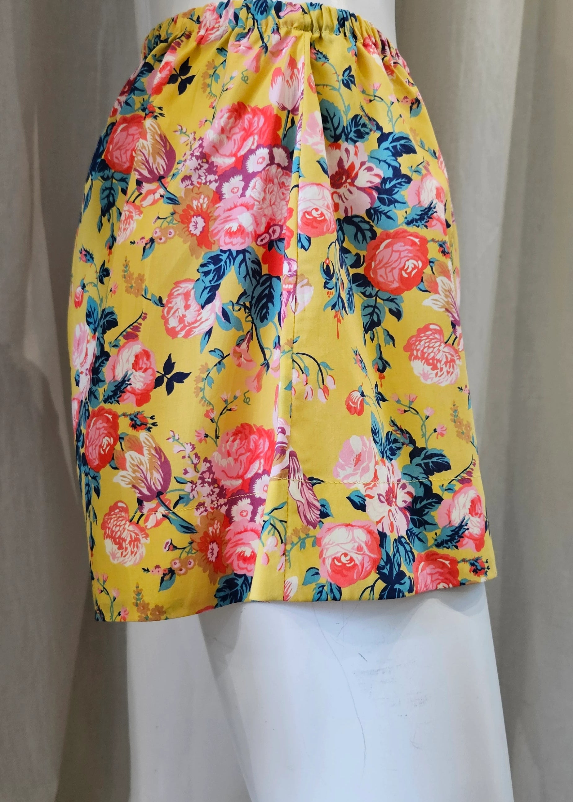 liberty print magical bouquet shorts