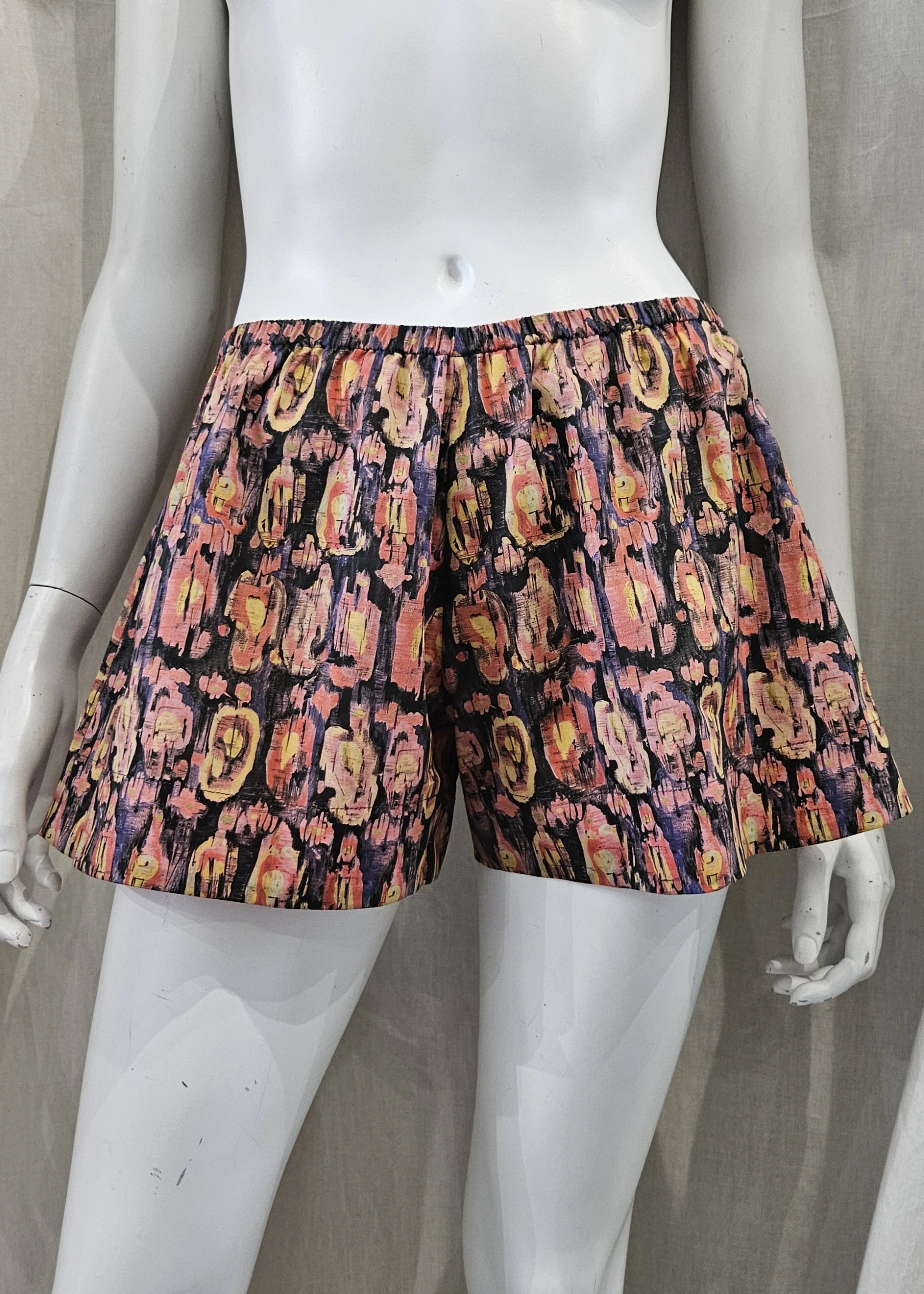 liberty print majesty coral shorts