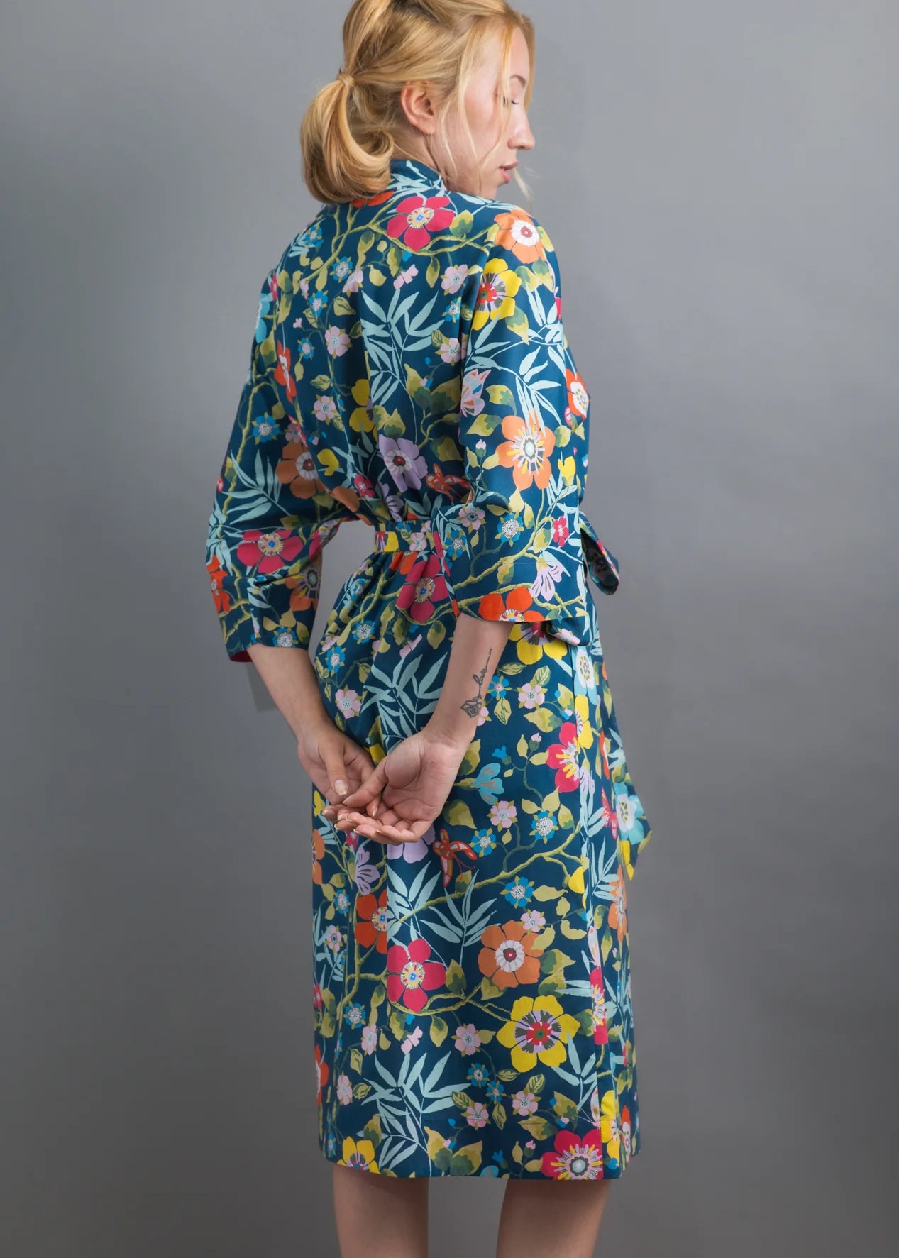 liberty print pavilion navy long kimono