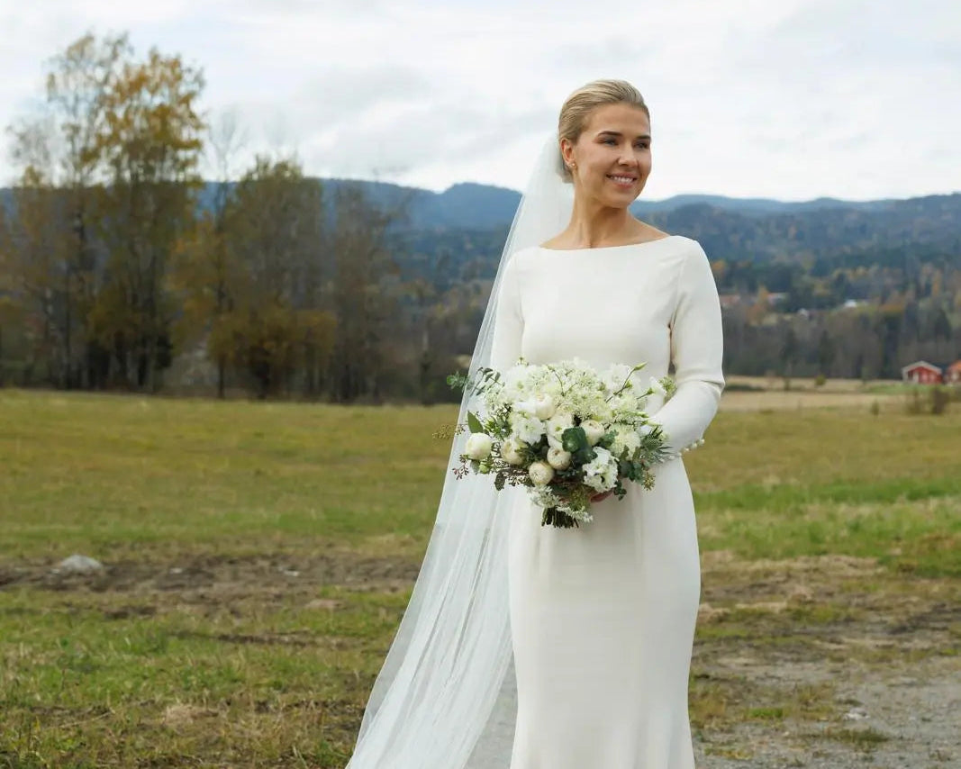 DREAM WEDDING DRESSES
